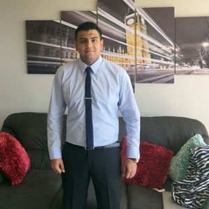 Meet your Posher, Nizar